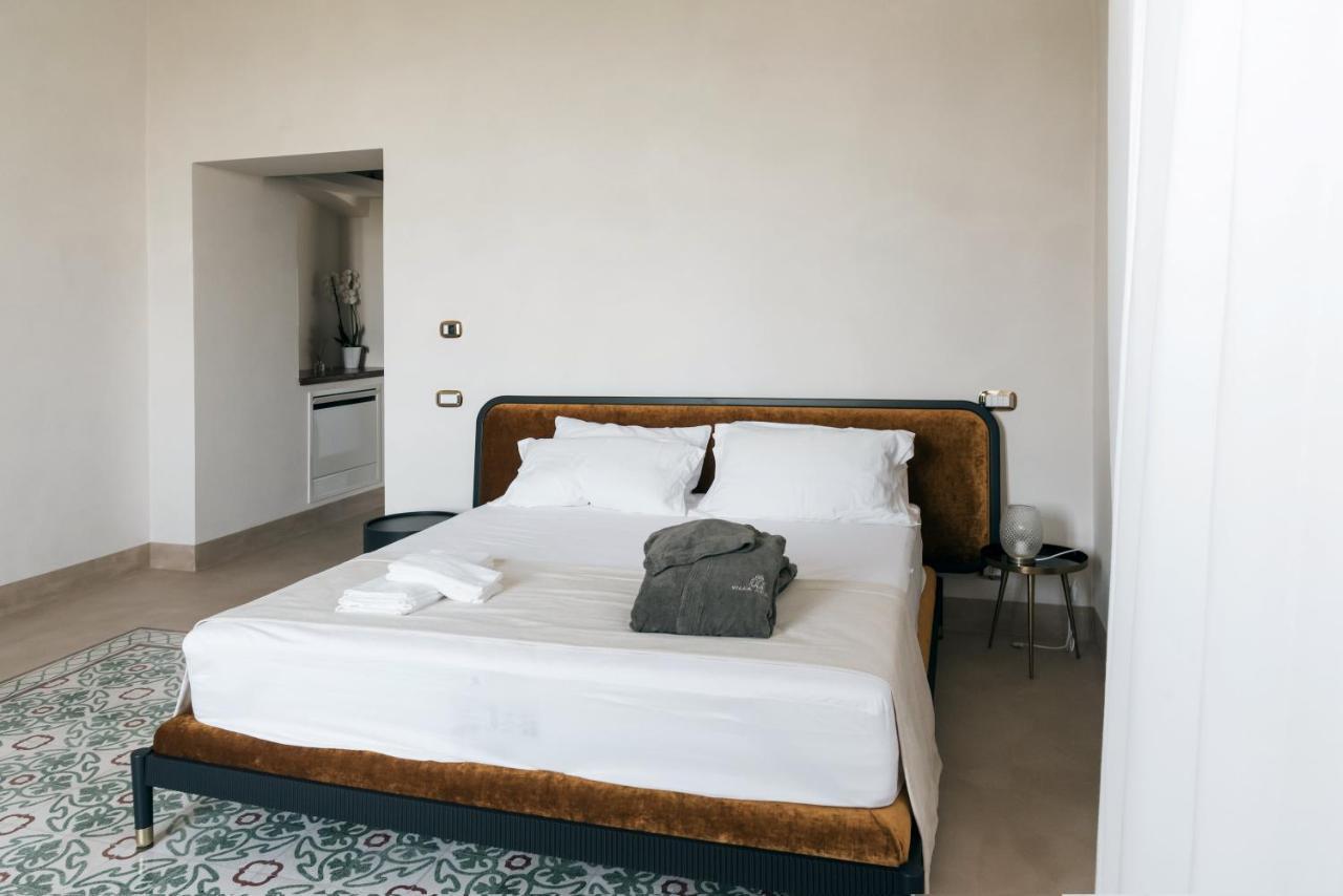 Villa Pesce 1820 Residenza D'Epoca & Spa Каноса ди Пулия Екстериор снимка